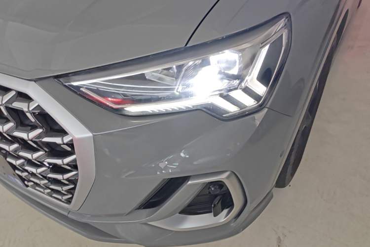 Used Audi Q3 2024 35 TFSI Fashion Dynamic Edition Left Front Headlight