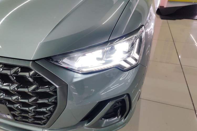 Used Audi Q3 2024 35 TFSI Fashion Dynamic Edition Left Front Headlight