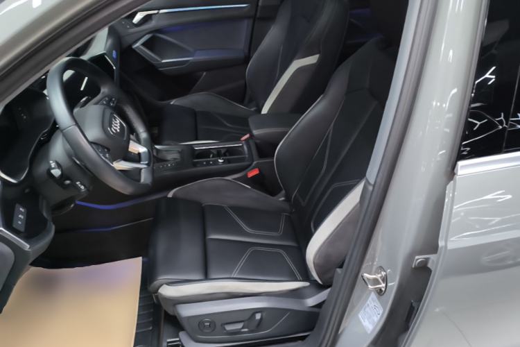 Used Audi Q3 2024 35 TFSI Fashion Dynamic Edition Left Front Seat