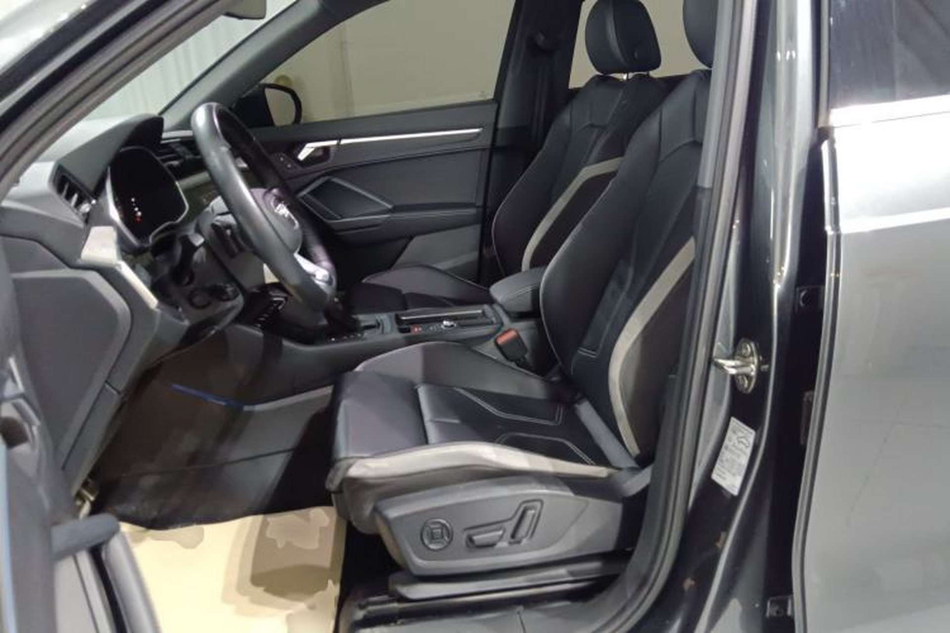 Used Audi Q3 2024 35 TFSI Fashion Dynamic Edition Left Front Seat