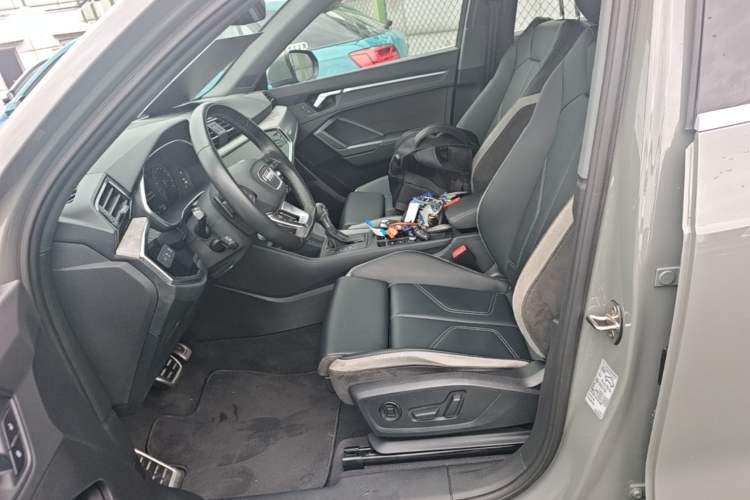 Used Audi Q3 2024 35 TFSI Fashion Dynamic Edition Left Front Seat
