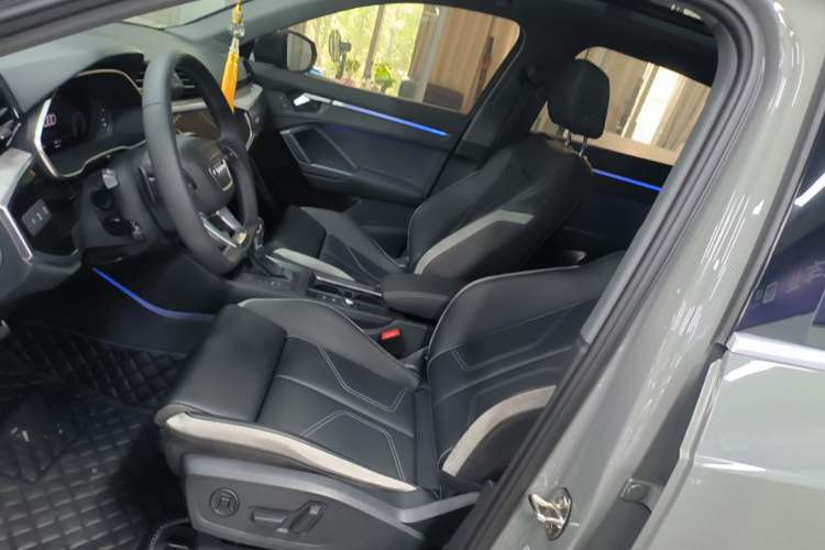 Used Audi Q3 2024 40 TFSI Fashion Dynamic Model Left Front Seat