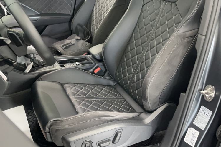 Used Audi Q3 2024 40 TFSI RS Package Performance Model Left Front Seat