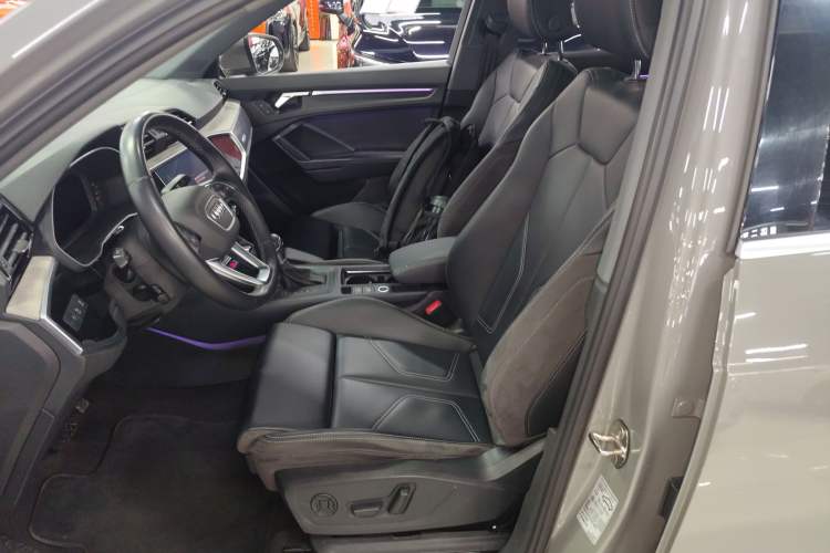 Used Audi Q3 2024 35 TFSI Ambition Dynamic Edition Left Front Seat