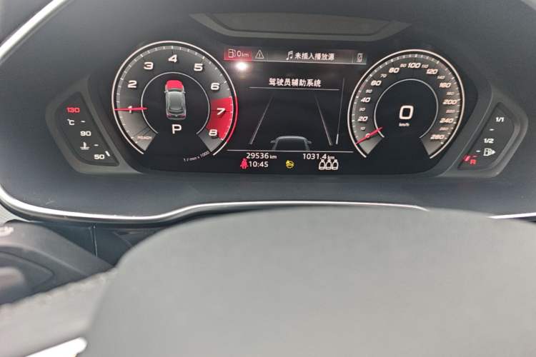 Used Audi Q3 2024 35 TFSI Fashion Dynamic Edition Odometer Close Up