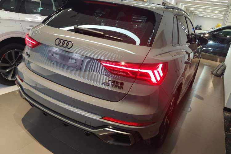 Used Audi Q3 2024 40 TFSI Fashion Dynamic Edition Launch Special Edition Rear Right 45 Deg