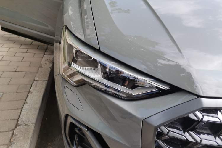 Used Audi Q3 2024 40 TFSI Fashion Dynamic Edition Launch Special Edition Right Front Headlight