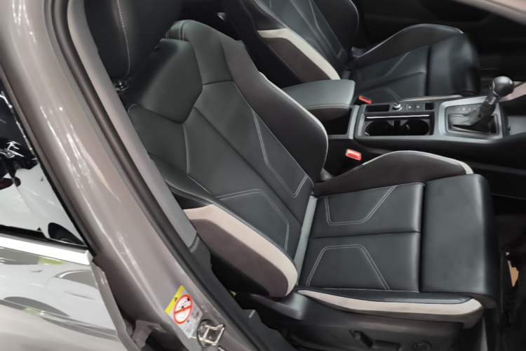 Used Audi Q3 2024 35 TFSI Fashion Dynamic Edition Right Front Seat
