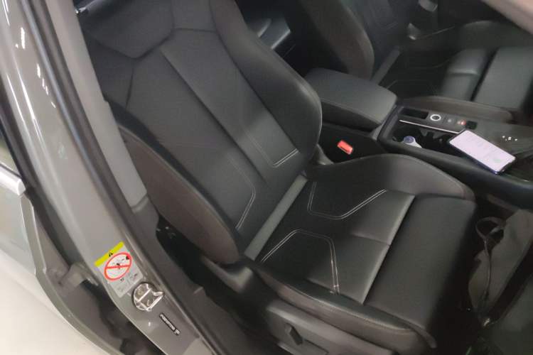 Used Audi Q3 2024 35 TFSI Ambition Dynamic Edition Right Front Seat