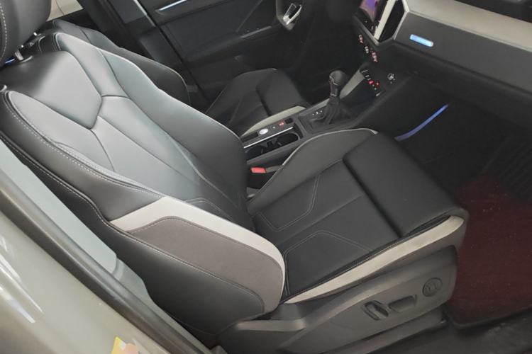 Used Audi Q3 2024 35 TFSI Fashion Dynamic Edition Right Front Seat