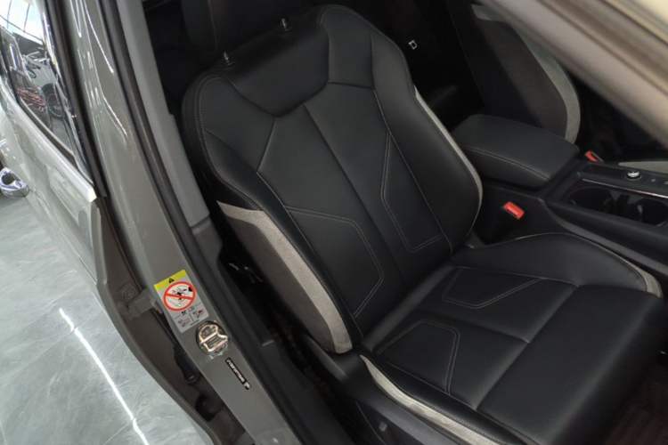 Used Audi Q3 2024 35 TFSI Fashion Dynamic Edition Right Front Seat