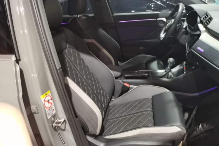 Used Audi Q3 2024 35 TFSI Fashion Dynamic Edition Right Front Seat