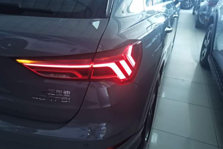 Used Audi Q3 2024 40 TFSI Fashion Dynamic Model Right Rear Taillight