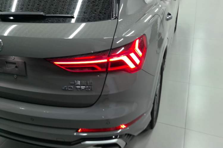 Used Audi Q3 2024 40 TFSI Fashion Dynamic Model Right Rear Taillight