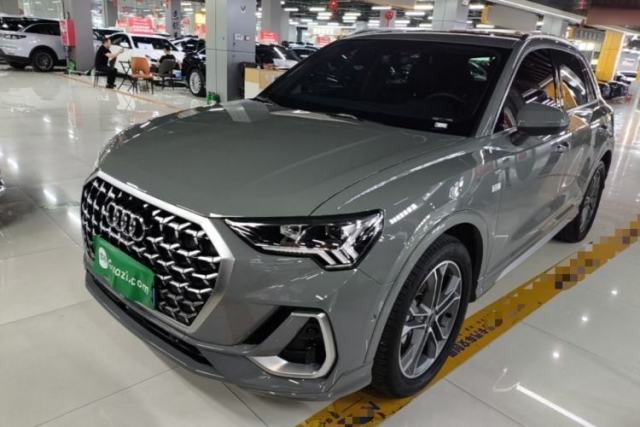 Used Audi Q3 2024 40 TFSI Fashion Dynamic Model