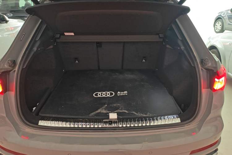 Used Audi Q3 2024 35 TFSI Fashion Dynamic Edition Trunk