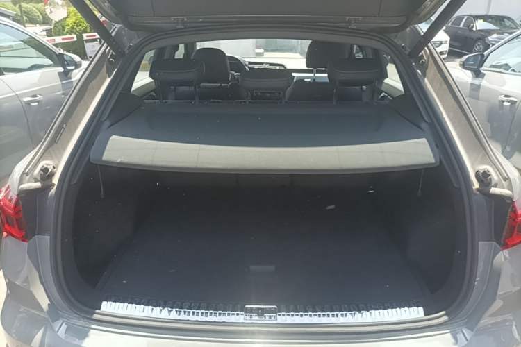 Used Audi Q3 2024 35 TFSI Fashion Dynamic Edition Trunk