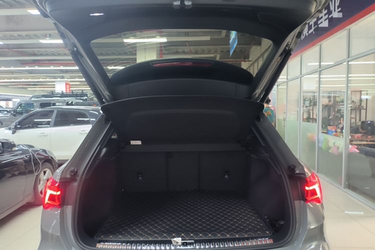 Used Audi Q3 2024 40 TFSI Fashion Dynamic Model Trunk