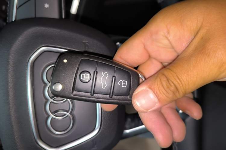 Used Audi Q3 2024 35 TFSI Fashion Dynamic Edition Vehicle Key