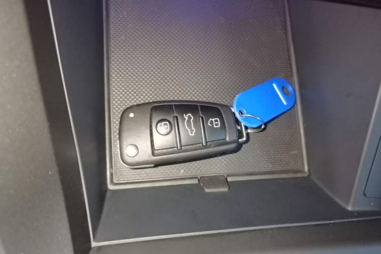 Used Audi Q3 2024 40 TFSI Fashion Dynamic Model Vehicle Key