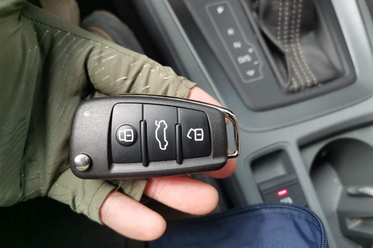 Used Audi Q3 2024 40 TFSI Fashion Dynamic Edition Launch Special Edition Vehicle Key