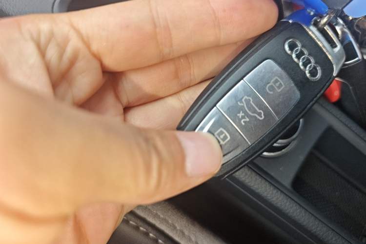 Used Audi Q3 2024 35 TFSI Fashion Dynamic Edition Vehicle Key