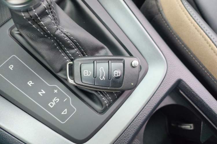 Used Audi Q3 2024 35 TFSI Stylish and Elegant Edition Vehicle Key