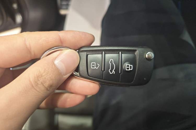 Used Audi Q3 2024 35 TFSI Fashion Dynamic Edition Vehicle Key