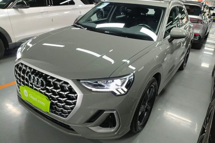 Used Audi Q3 2024 35 TFSI Fashion Dynamic Edition Guazi used car, China used car export, Used car for sale, Used  cars, Cheapest cars for sale