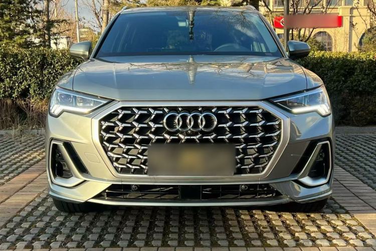 Used Audi Q3 2024 35 TFSI Fashion Dynamic Edition Exterior 1