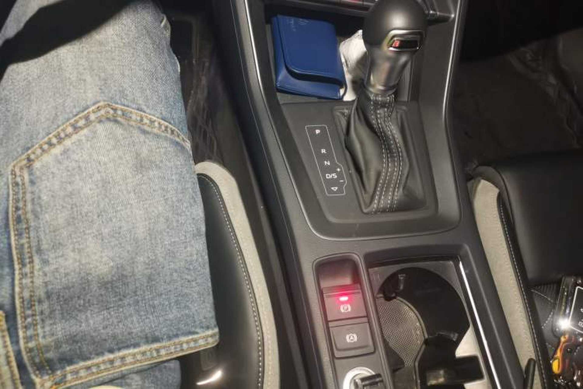 Used Audi Q3 2024 45 TFSI quattro Fashion Dynamic Edition Gear Lever