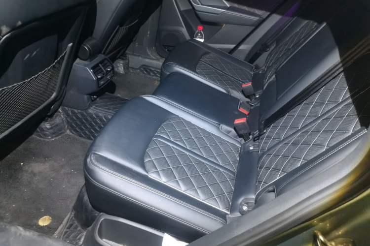 Used Audi Q3 2024 45 TFSI quattro Fashion Dynamic Edition Left Rear Seat