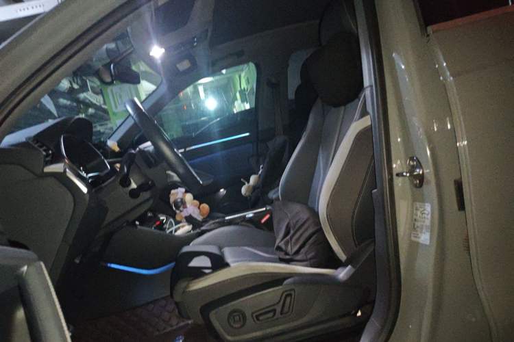 Used Audi Q3 2024 35 TFSI Fashion Dynamic Edition Left Front Seat
