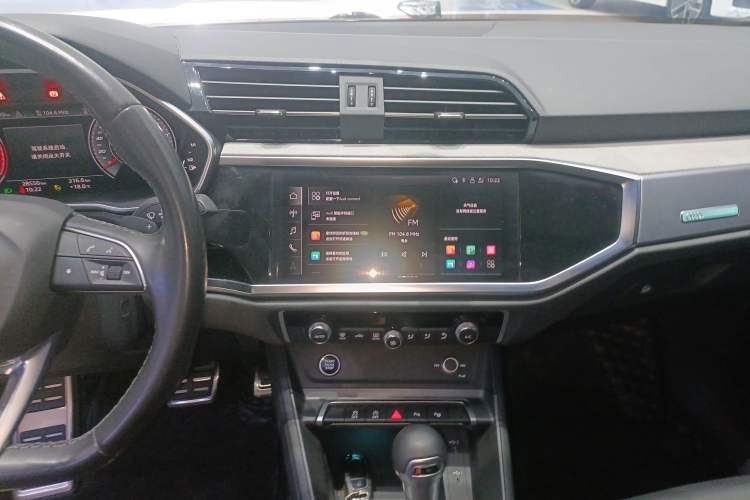 Used Audi Q3 2024 35 TFSI Fashion Dynamic Edition Audio And AC Panel