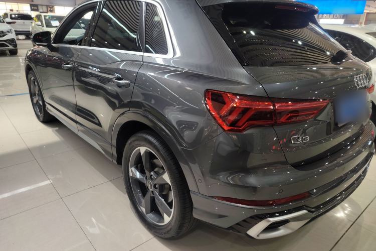 Used Audi Q3 2024 35 TFSI Fashion Dynamic Edition Exterior 3