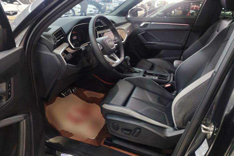 Used Audi Q3 2024 35 TFSI Fashion Dynamic Edition Left Front Seat