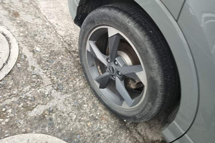 Used Audi Q3 2024 35 TFSI Fashion Dynamic Edition Right Rear Wheel Hub