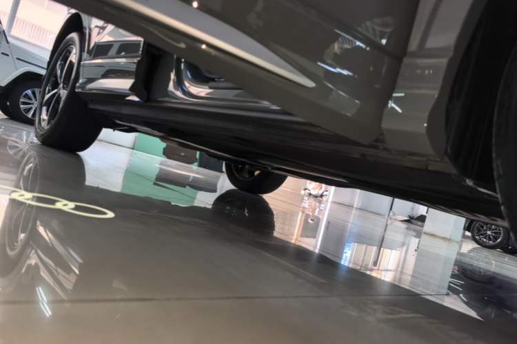 Used Audi Q3 2024 35 TFSI Fashion Dynamic Edition Right Side Sill