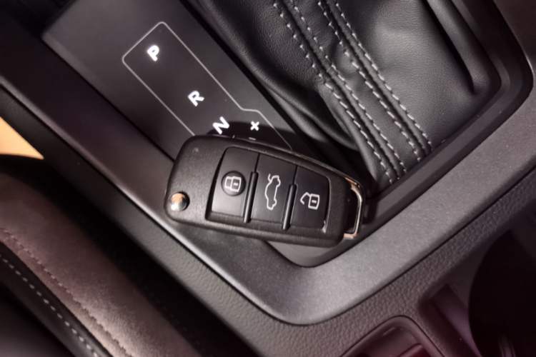 Used Audi Q3 2024 35 TFSI Fashion Dynamic Edition Vehicle Key