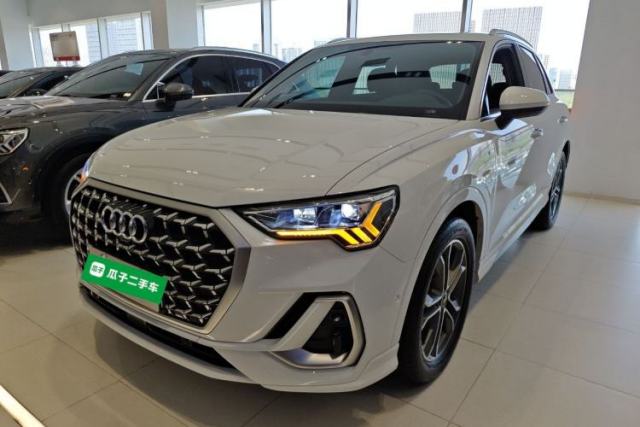 Used Audi Q3 2024 40 TFSI Fashion Dynamic Model