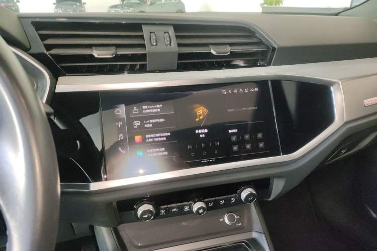 Used Audi Q3 2024 35 TFSI Ambition Dynamic Edition Audio And AC Panel
