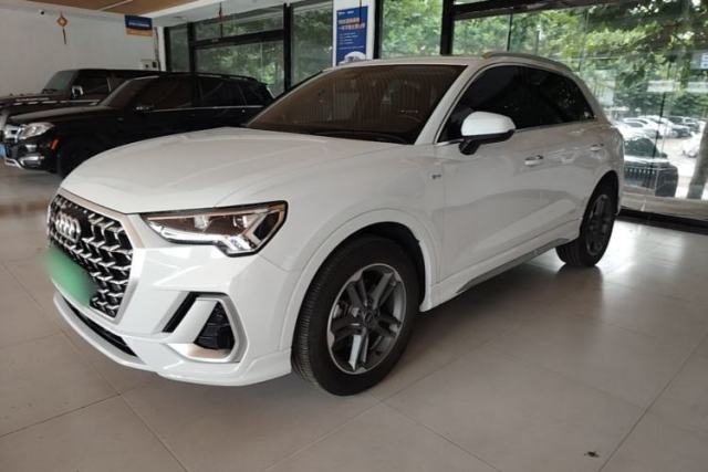 Used Audi Q3 2024 35 TFSI Ambition Dynamic Edition
