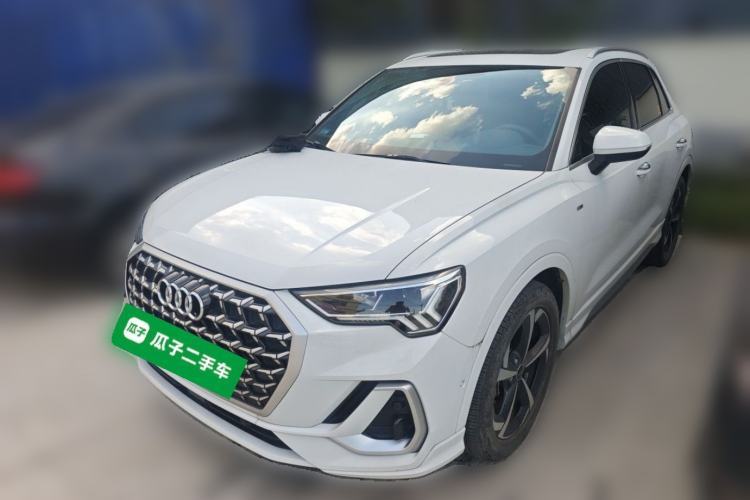 Gebrauchter Audi Q3 2024 35 TFSI Fashion Dynamic Edition Guazi used car, China used car export, Used car for sale, Used cars, Cheapest cars for sale