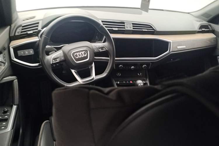Used Audi Q3 2024 35 TFSI Stylish and Elegant Edition Center Console