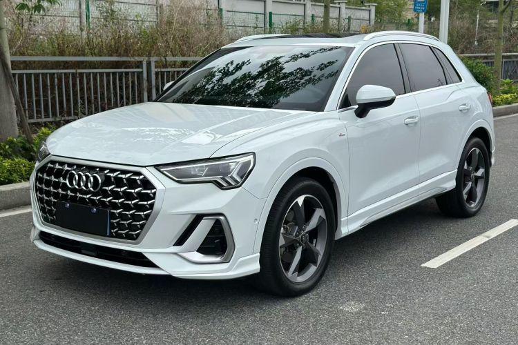 Used Audi Q3 2024 35 TFSI Fashion Dynamic Edition Guazi used car, China used car export, Used car for sale, Used  cars, Cheapest cars for sale