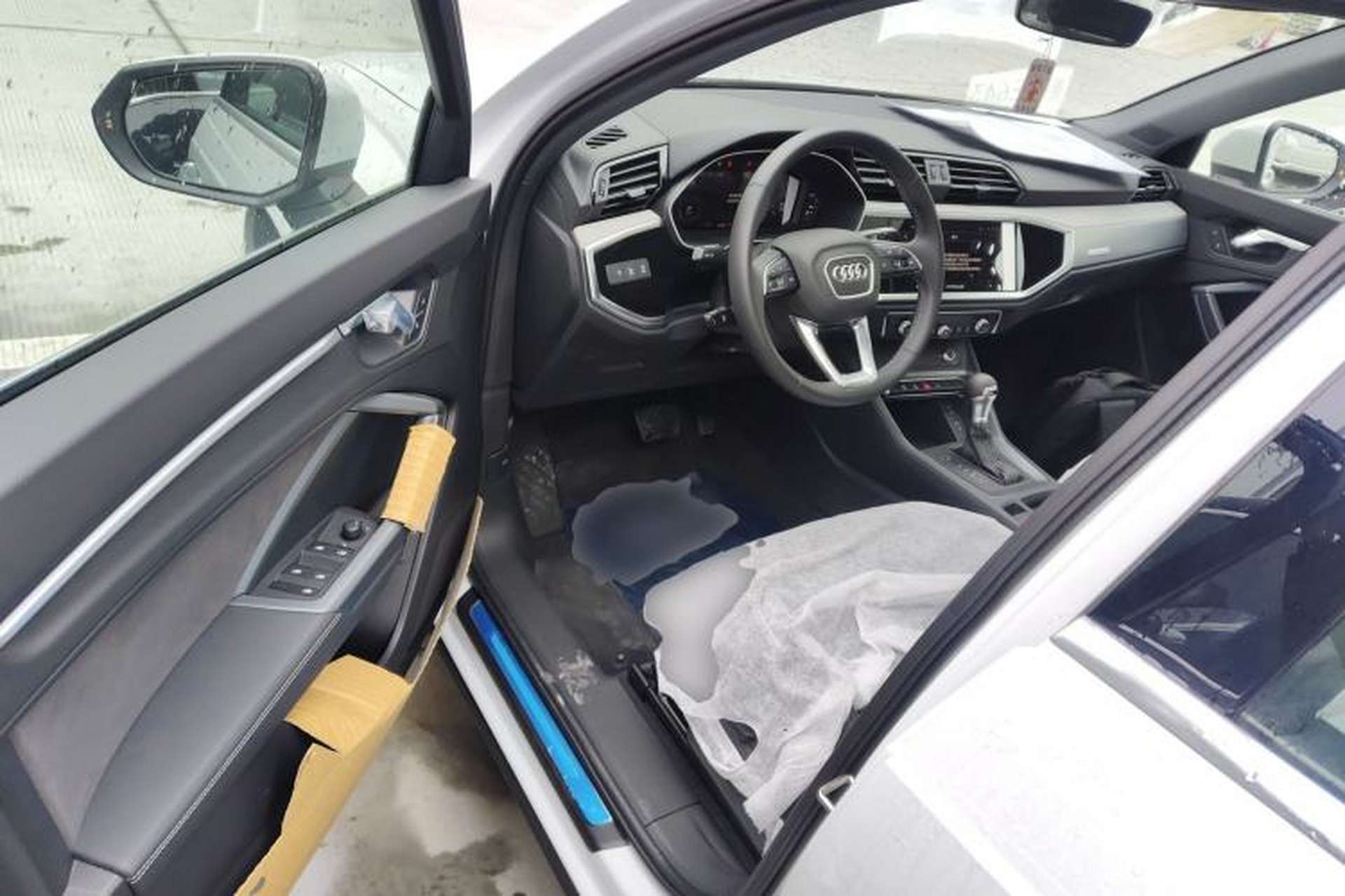 Used Audi Q3 2024 35 TFSI Ambition Dynamic Edition Driver Seat