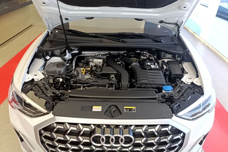 Used Audi Q3 2024 35 TFSI Fashion Dynamic Edition Engine Bay