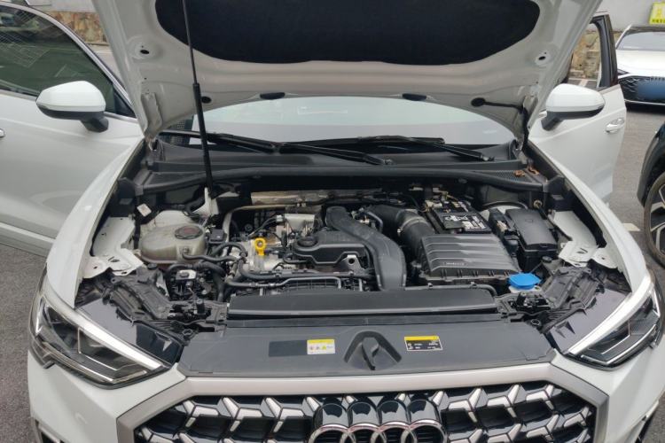 Used Audi Q3 2024 35 TFSI Fashion Dynamic Edition Engine Bay