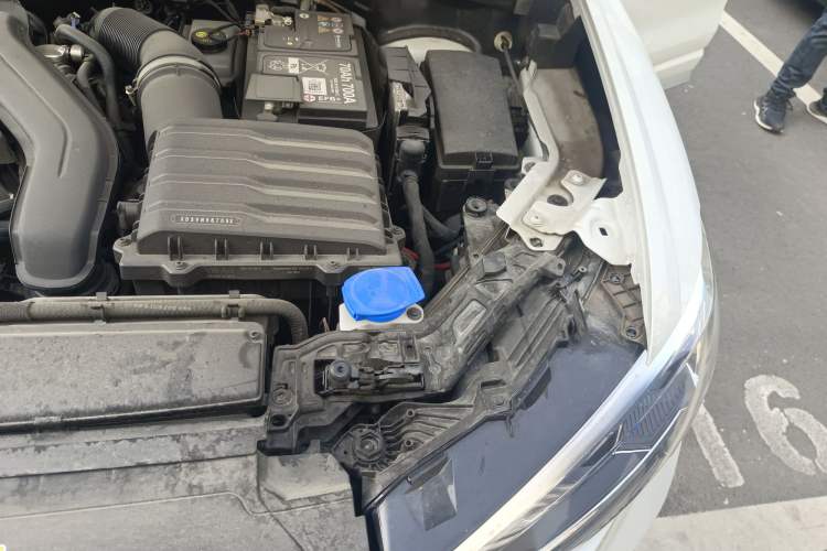 Used Audi Q3 2024 35 TFSI Fashion Dynamic Edition Engine Bay Left