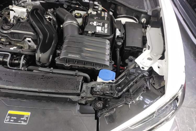 Used Audi Q3 2024 35 TFSI Fashion Dynamic Edition Engine Bay Left